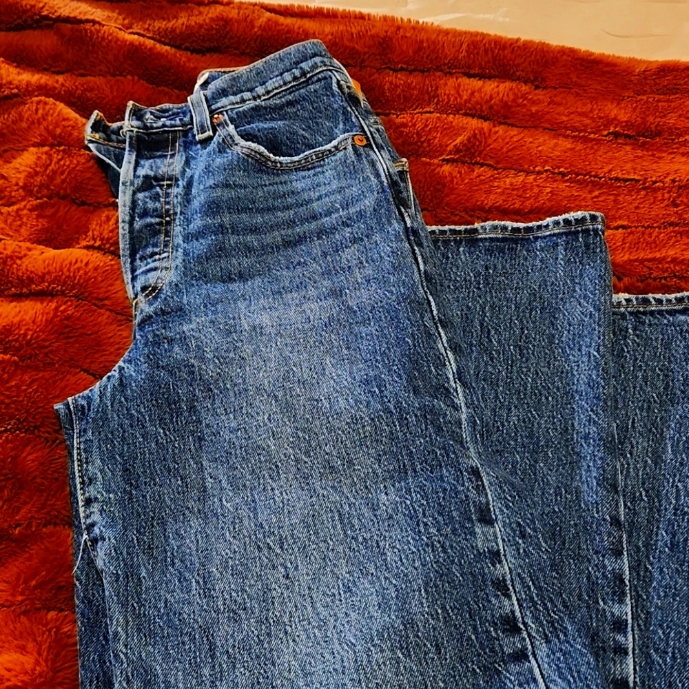 Levis ribcage straight leg jeans size 25 L 32